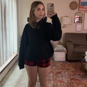 Meet your Posher, Ally